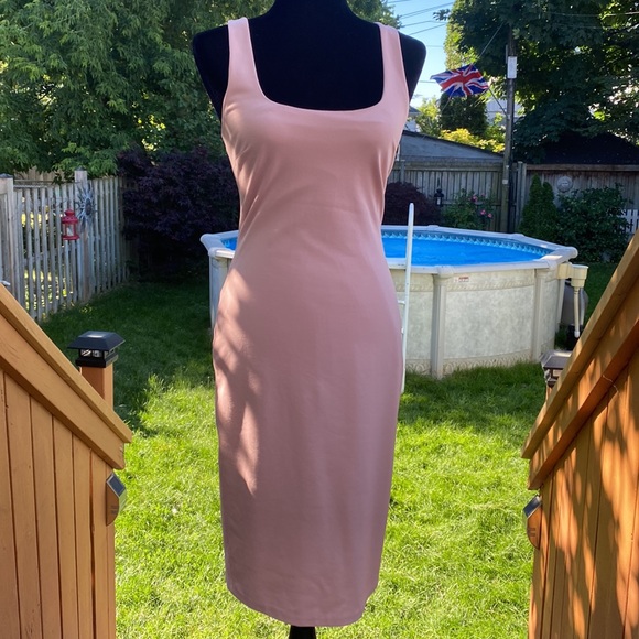 BNWT Guess Pink Spring/Summer Dress! - Picture 4 of 11